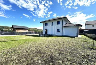Casa 4 camere de vanzare in Chinteni - 4