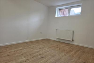 Apartament 3 camere, etaj 2, zona Craiovei Pite?ti - 4