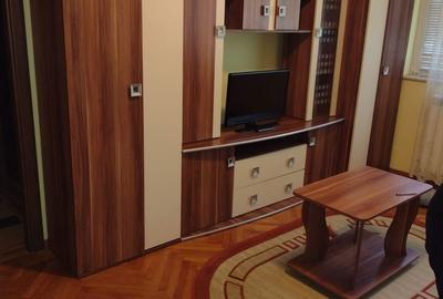Apartament cu 2 camere semidecomandat în Casa de Cultură
