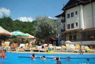 Spațiu comercial, de 1,000 mp, în Sărata - 3