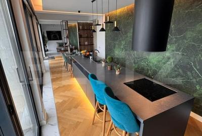 Apartament cu 4 camere semidecomandat, mobilat în 1 Mai - 18