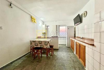 Apartament decomandat, 2 camere, etaj 3, str. Milcov , Bacau - 2