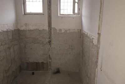 Casă cu 6 camere în Central - 15