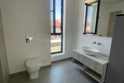 Duplex cu 5 camere cu Garaj în Iancu Nicolae - 49