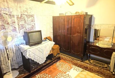 Apartament cu 2 camere decomandat, mobilat în Micro 20 - 10