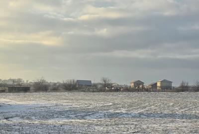 Teren de vanzare in Lazu - 3