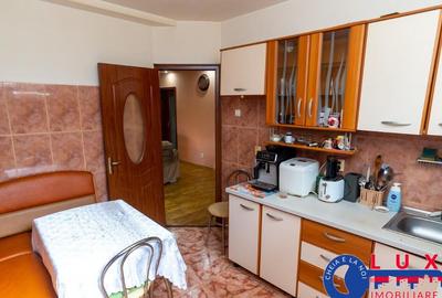 Casă cu 3 camere cu Teren 500 Mp în E3 - 8