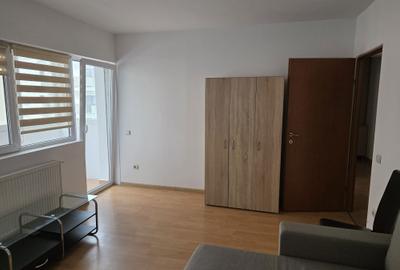 Garsonieră semidecomandată în Central