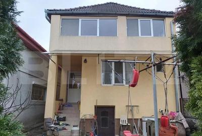 Casă individuală cu 12 camere cu Canalizare în Nufărul - 2