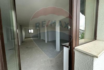 DE VANZARE Casa / Vila 5 camere in Otopeni McDonalds - 18