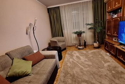 Apartament cu 3 camere decomandat în Țiglina 2