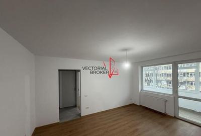 Apartament cu 3 camere semidecomandat în Vatra Luminoasă
