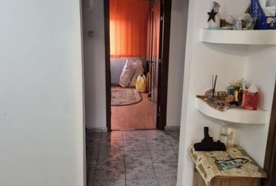 Militari, zona restaurantului Cocosu'Rosu - 2