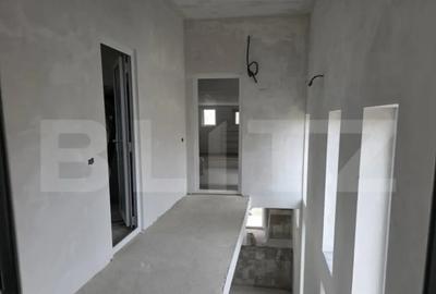 Casă cu 3 camere cu Teren 300 Mp în Central - 3