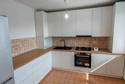 Apartament cu 3 camere decomandat, mobilat în Avantgarden - 4