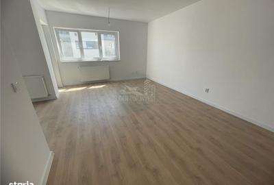 Apartament cu 4 camere decomandat în Șelimbăr
