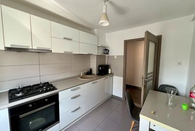 Apartament cu 3 camere semidecomandat, mobilat în Kiriac - 6