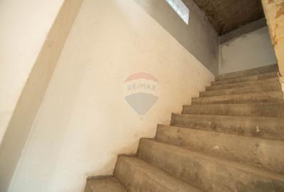 Casă cu 20 camere cu Teren 1395 Mp în Manolache - 19