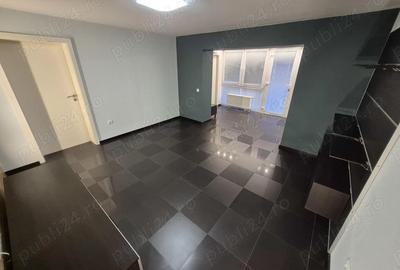 2 Cam-Aradului-1 Min Iulius Town-68 MP-Balcon 10 MP-Parter-Centrala-110.000 Euro ! Neg ! - 15