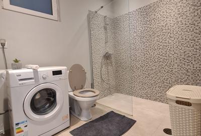 Garsonieră semidecomandată, mobilată în P-ța Universității - 14