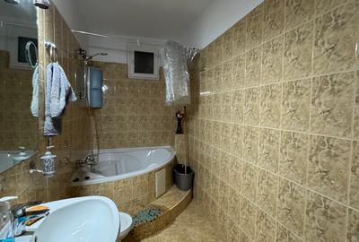Parter de vila, spatiu birouri, activitati diverse,  intrare individuala, 110 mp - 16