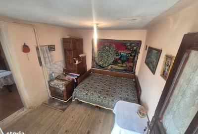 Casă cu 4 camere în Iezureni - 13