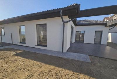 Casă cu 4 camere în Șura Mare - 7