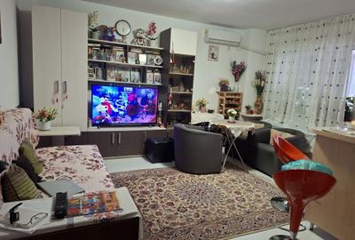 Apartament cu 2 camere decomandat în Central - 2