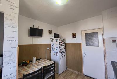 Proprietar , vând apartament 3 camere decomandate Proprietar , vând apartament 3 camere decomandate - 10