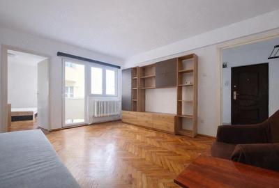 Apartament cu 2 camere semidecomandat în Horea