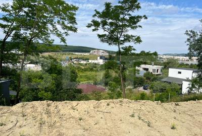Vand teren 2100 mp, Corunca zona superba cu vedere pa