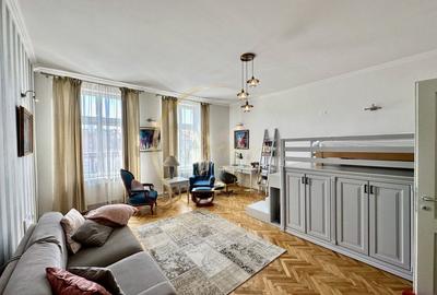 Apartament superb in inima Clujului, vedere spre Piata Unirii, 57 m2 utili