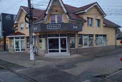 Spațiu comercial, de 220 mp, în Central - 10