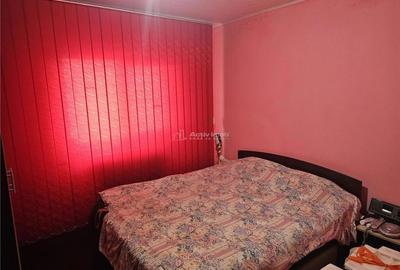 Apartament cu 2 camere decomandat în Micro III - 17