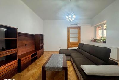 Casă cu 8 camere cu Canalizare în Girocului - 13