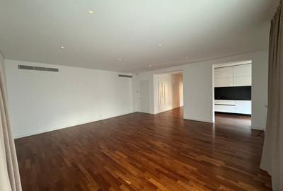 Apartament cu 4 camere decomandat în Băneasa - 4