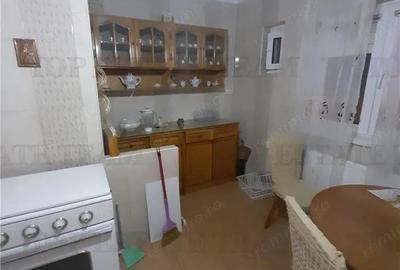 Bulevardul Decebal-Voronet-in exclusivitate vanzare 2 camere - 1