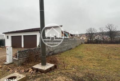 Teren de 3925 mp, în Central - 3