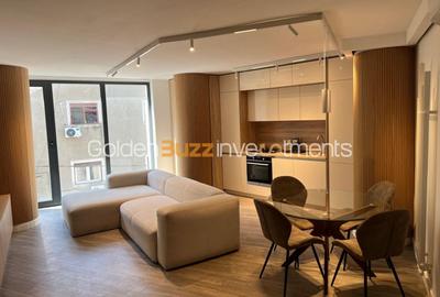 Apartament cu 2 camere, mobilat în Victoriei