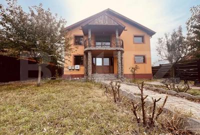 Casă cu 5 camere cu Teren 767 Mp în Preajba - 11