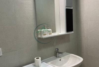 Apartament cu 2 camere decomandat, mobilat în Tractorul - 6