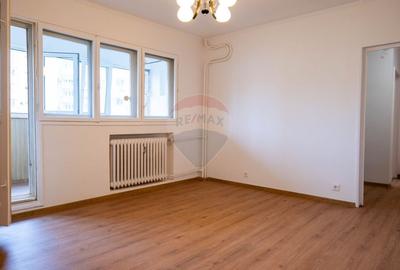 Vanzare apartament 3 camere-renovat, luminos si spatios, zona Iancului - 3