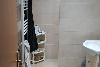 Apartament cu 3 camere decomandat în Central - 3