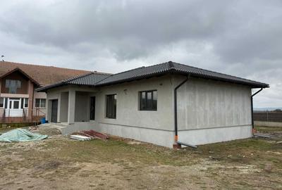 Casă cu 4 camere în Luna - 6