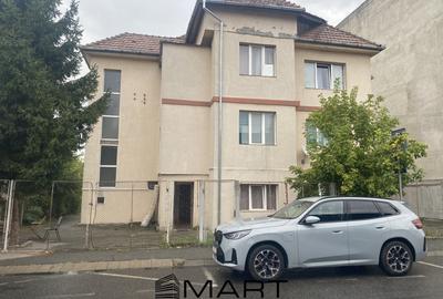 Casa cu 9 camere fiecare cu baie proprie - 1