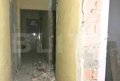 Spațiu comercial, de 549 mp, în Central - 18