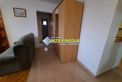 Apartament cu 3 camere decomandat, mobilat în Central - 9