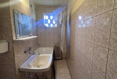 Apartament cu 3 camere semidecomandat în Circumvalațiunii - 7