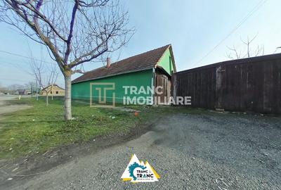 Casă cu 4 camere cu Canalizare în Vărșand - 2