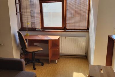 Tineretului parc metrou- se accepta studenti - 8